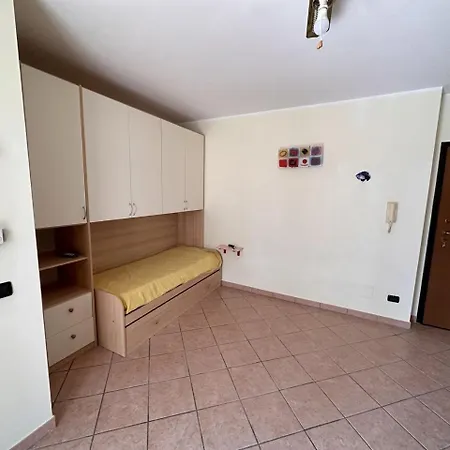 Lejlighed Monolocale In Via De Blasi Lecce